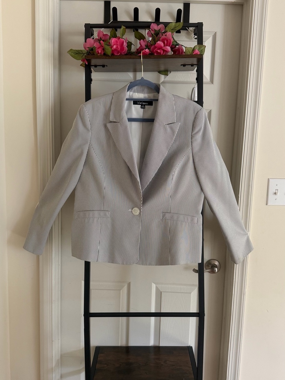 Le Suit Light Gray Pinstripe Plus Size Blazer Jacket Office Wear Career